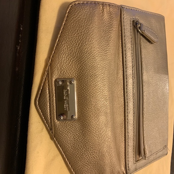 Women’s wallet - Picture 4 of 4